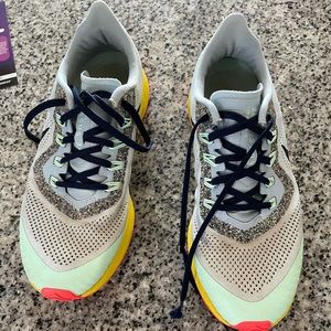 Nike women zoom Pegasus